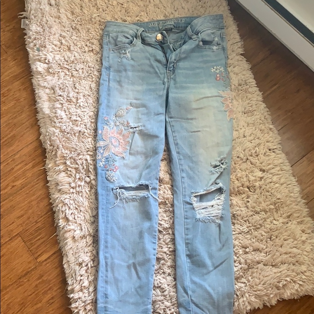 American Eagle embroidered jeggings